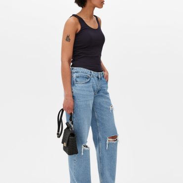 Stretch Tank