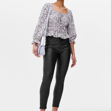 High Waist Coated Jeans