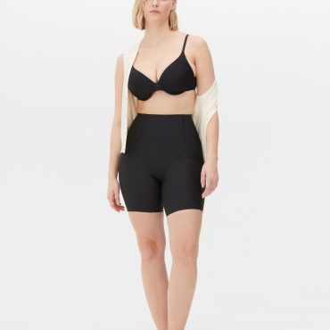Smoothing Shapewear Shorts