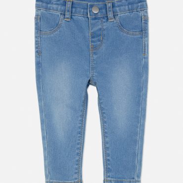 Classic Skinny Jeans