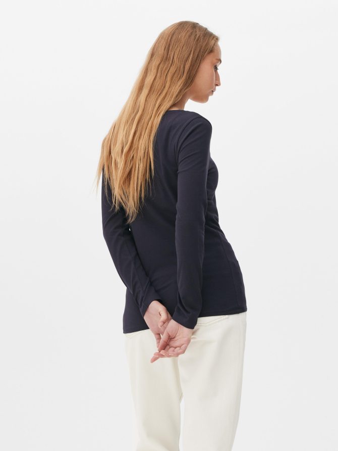 V-Neck Long Sleeve Top - Image 4