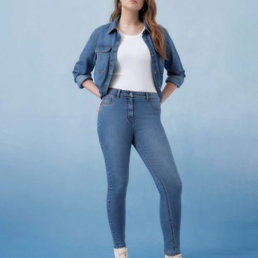 Sculpting Skinny Jeans