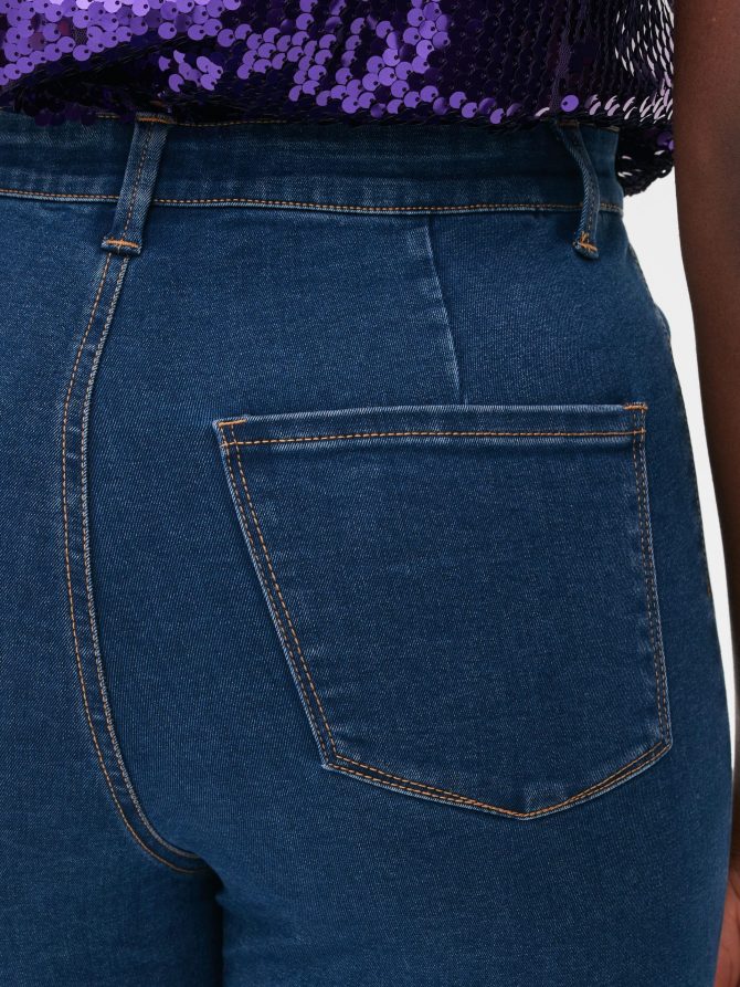 Mid-Rise Skinny Jeans - Image 3