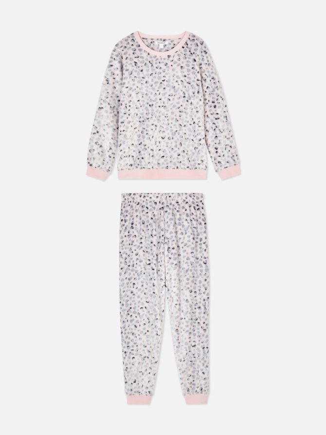 Long Sleeve Fleece Pajama Set