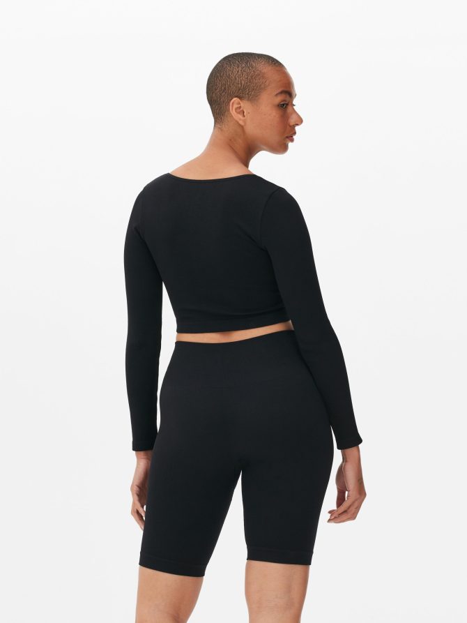Scoop Neck Cropped Top - Image 4