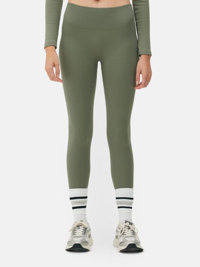Performance Stretch Leggings - Image 2