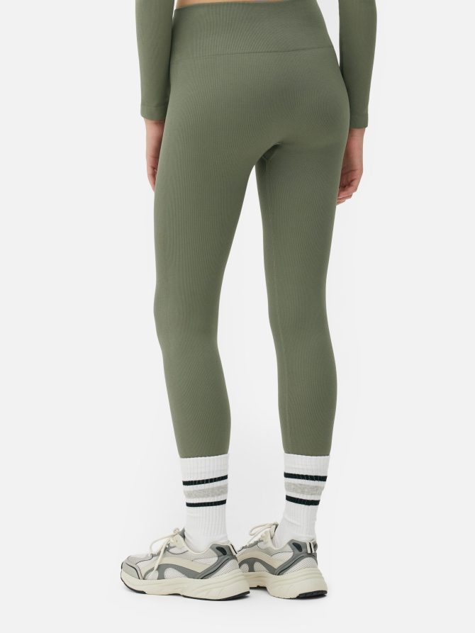 Performance Stretch Leggings - Image 4