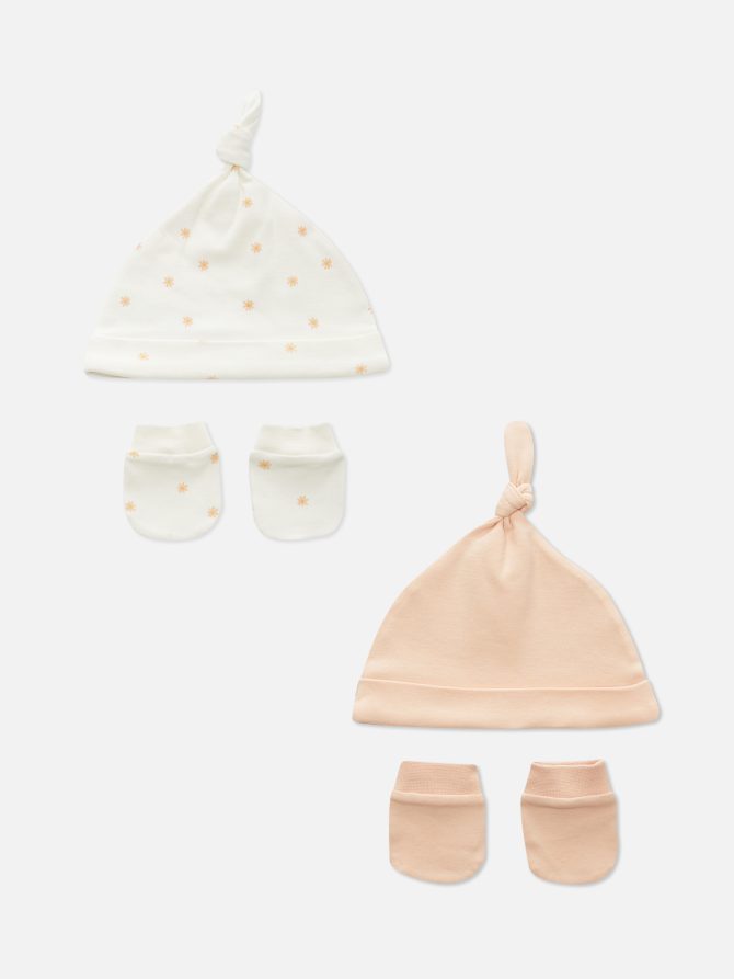Patterned Hat and Mittens Set