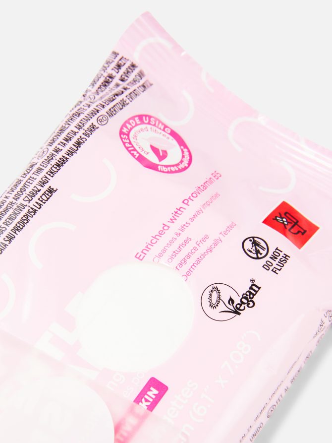 3-Pack PS... Travel Cleansing Wipes - Image 2