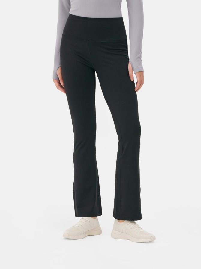 Performance Flared Yoga Leggings - Image 3