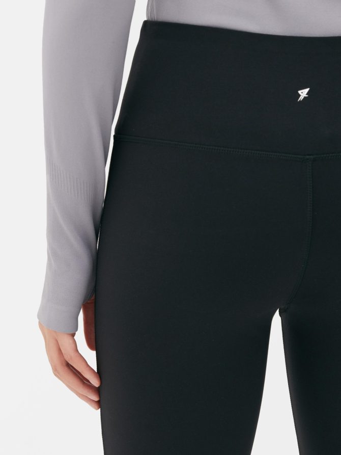 Performance Flared Yoga Leggings - Image 4