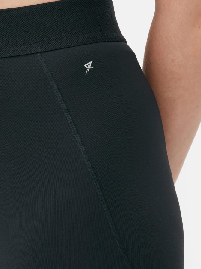 Performance Gym Leggings - Image 3