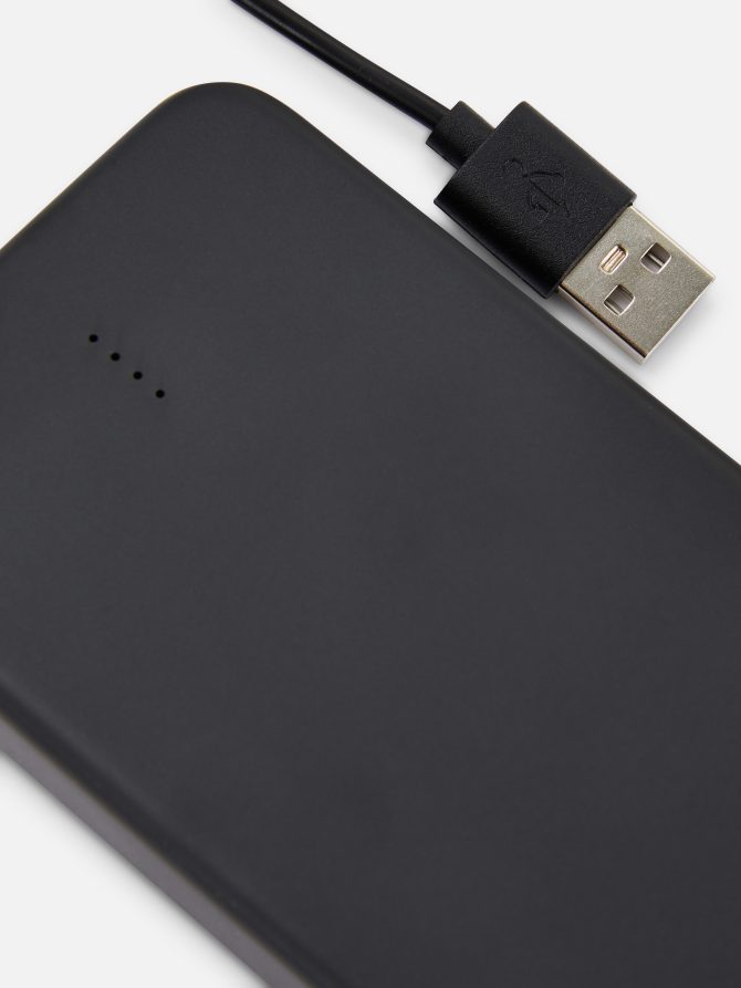 Slim 10,000 MAH Powerbank - Image 2
