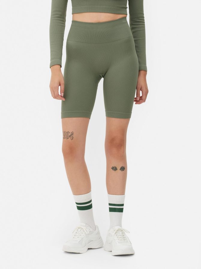 Seamfree Long Cycling Shorts - Image 2