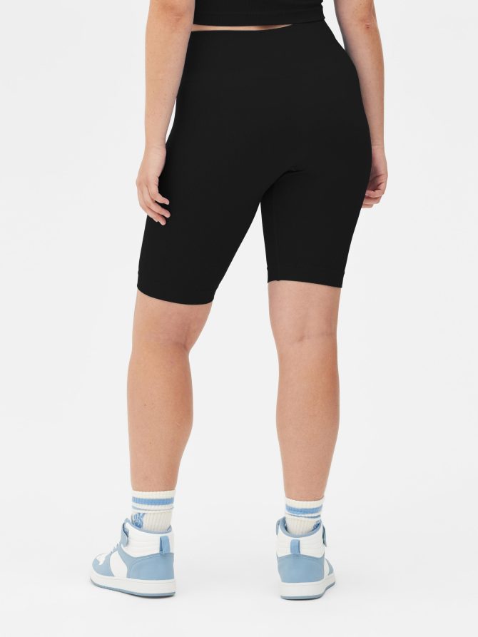 Seamfree Long Cycling Shorts - Image 4