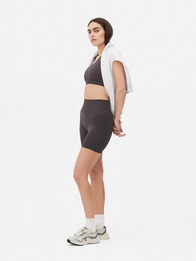 Performance High Waist Shorts