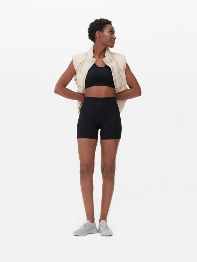 Performance High Waist Shorts