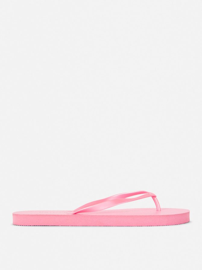 Essential Flat Flip Flops