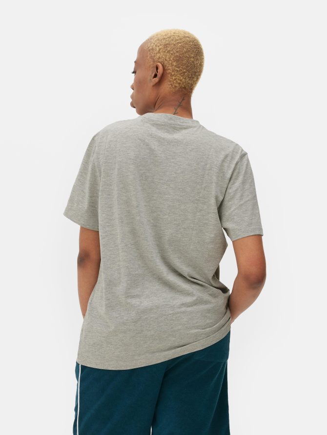 Chillin' T-Shirt - Image 4
