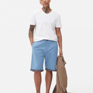 Stretch V-neck T-shirt
