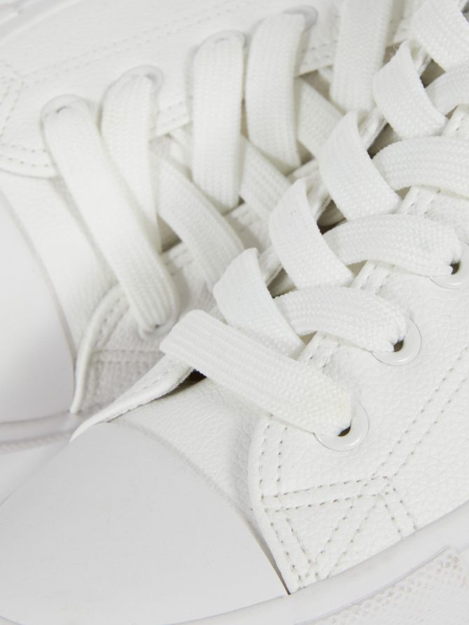 Classic Low Tops - Image 5