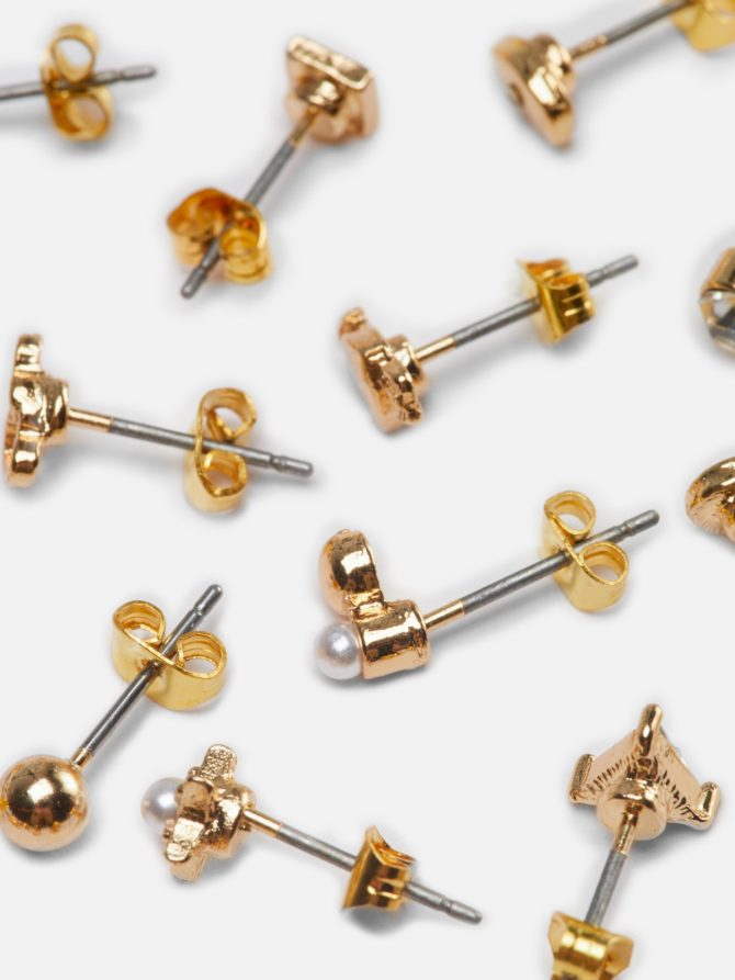 20-Pack Assorted Stud Earrings - Image 2