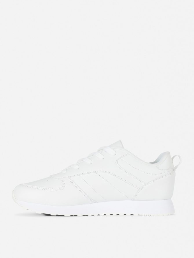 Classic Sneakers - Image 4
