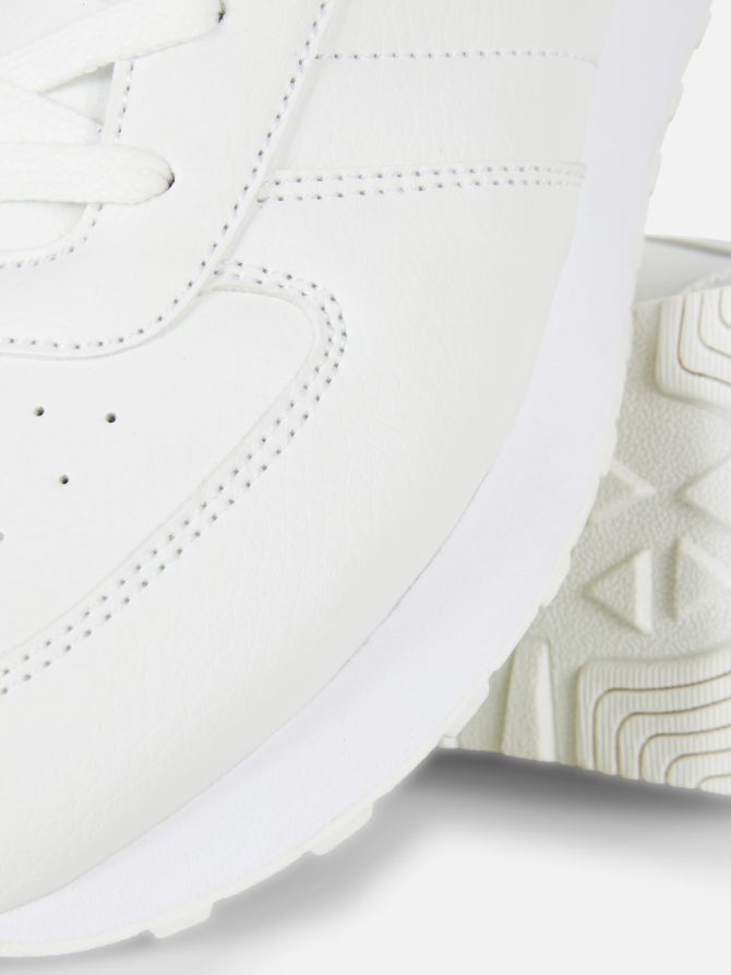 Classic Sneakers - Image 5