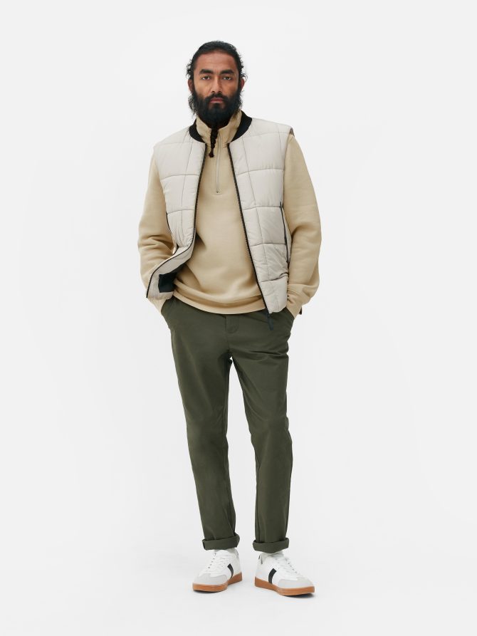 Essential Quarter Zip Sweatshirt