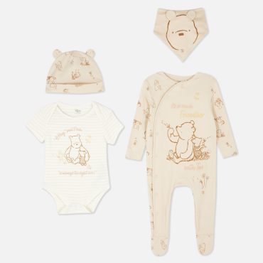 4-Piece Disney’s Winnie the Pooh Starter Set