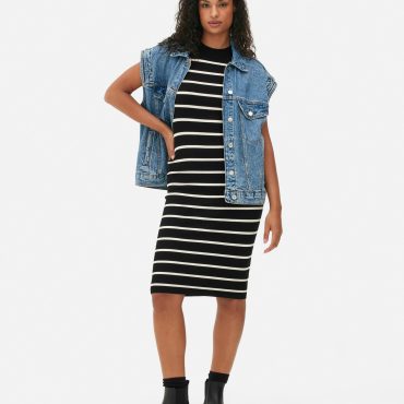 Ribbed Short Sleeve Knit Midi Dress
