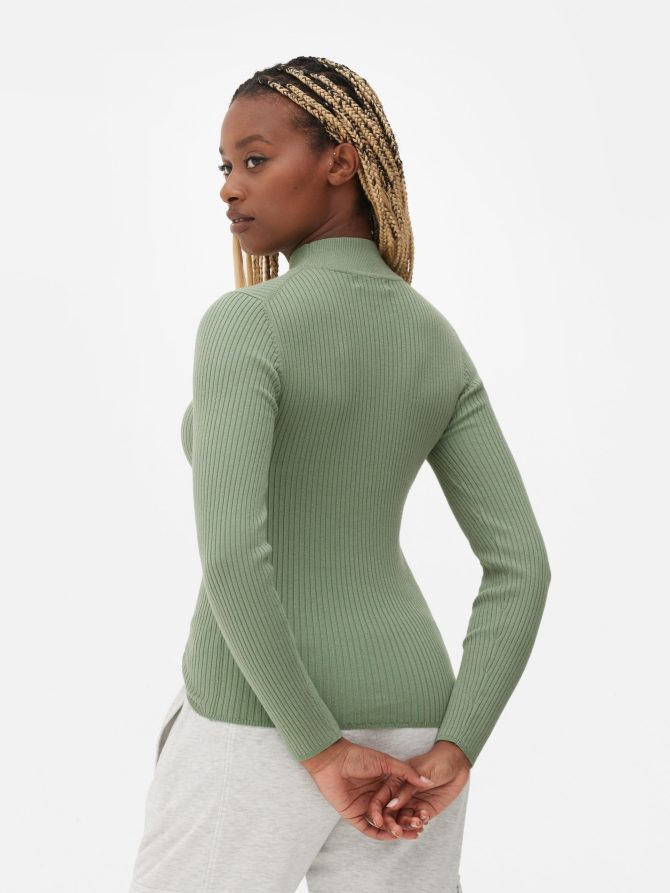 Ribbed High Neck Top - Image 4