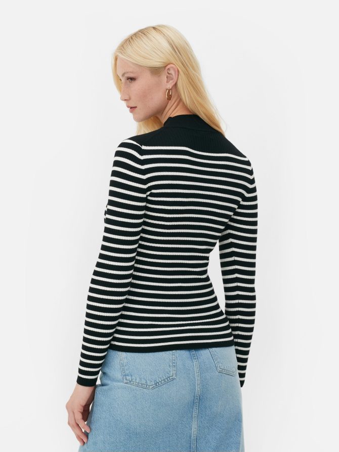 Ribbed High Neck Top - Image 4