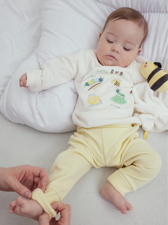 Bug Sweatshirt & Joggers Set