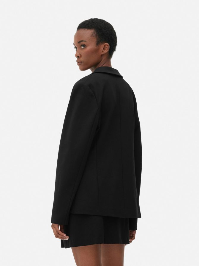Classic Tailored Blazer - Image 4