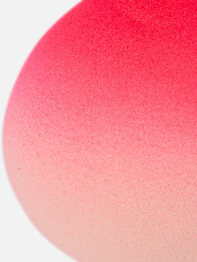 I Heart Revolution Fruit Blending Sponge - Image 2