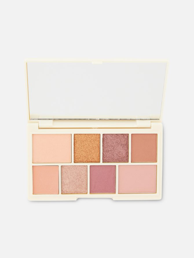 I Heart Revolution Chocolate Eyeshadow Palette - Image 2