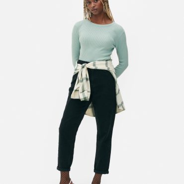 Ribbed Fine Knit Sweater