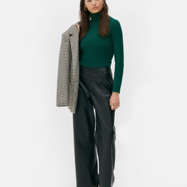 Ribbed Roll Neck Sweater