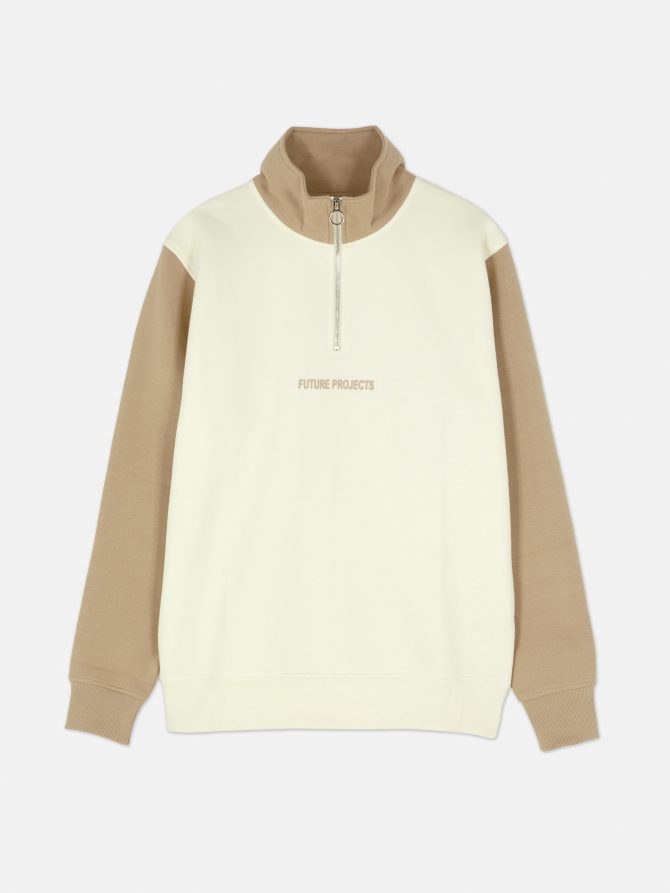 Two-Tone Quarter Zip Sweatshirt - Image 5