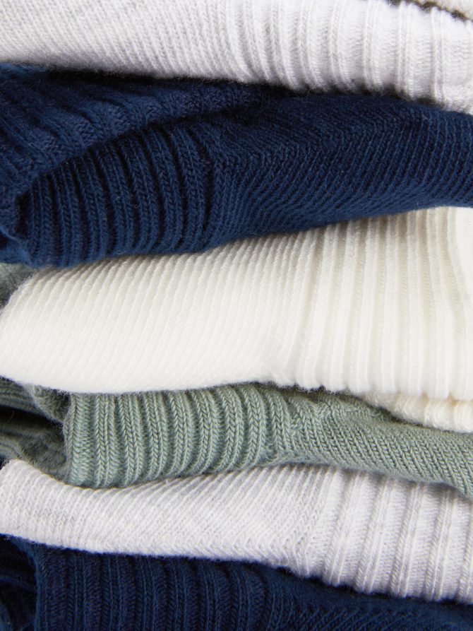 4-Pack Ribbed Socks - Image 2