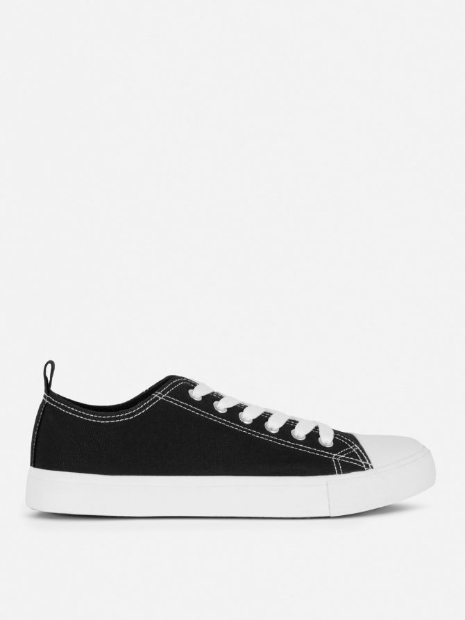 Classic Low-Top Canvas Sneakers