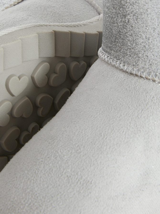Disney’s Frozen Faux Suede Boots - Image 5