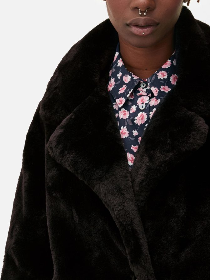 Longline Faux Fur Coat - Image 3