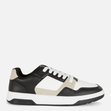 Contrast Low Tops