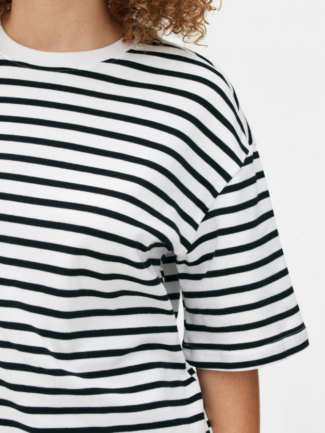 Oversized Short Sleeve T-Shirt - Image 3