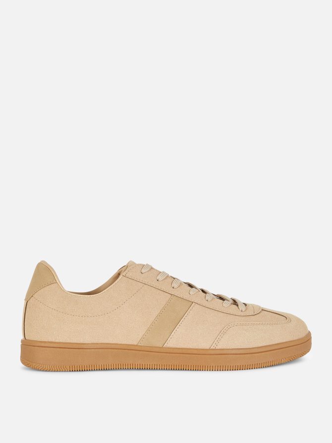 Side Stripe Contrast Sole Sneakers