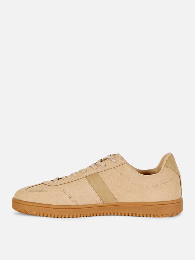 Side Stripe Contrast Sole Sneakers - Image 4