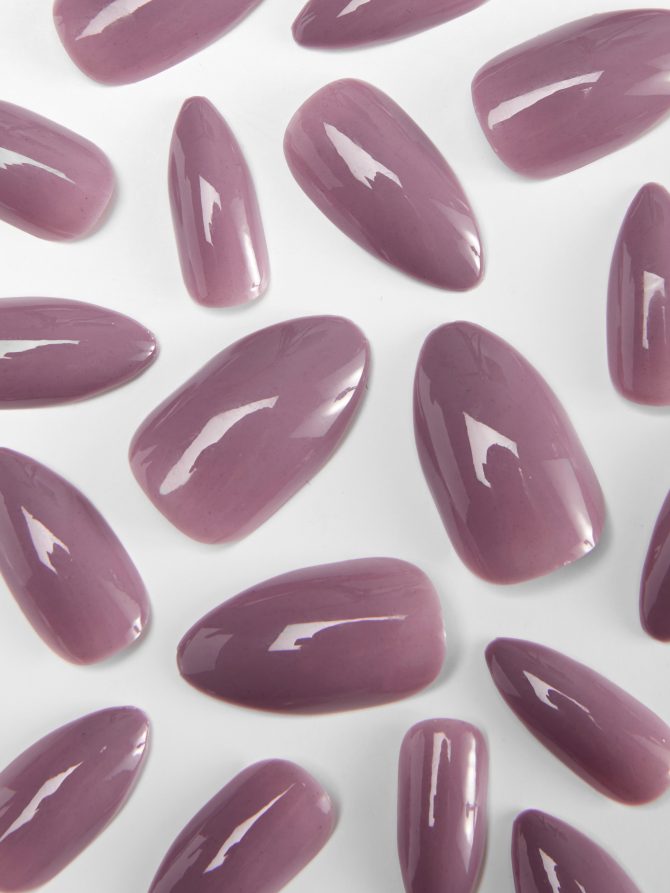 PS... Pointed Gloss Faux Nails - Image 2