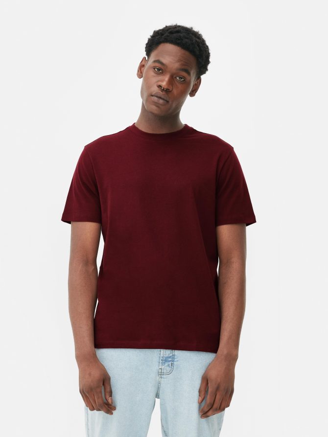 Essential Plain T-shirt - Image 2